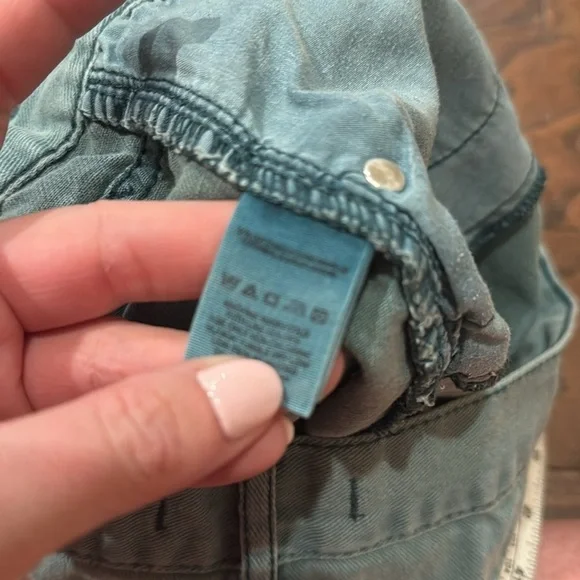 Free People green frayed shorts, size 28 - Picture 7 of 8